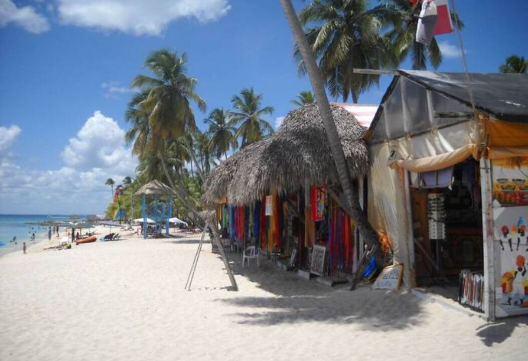 Photo of Others in Dominicus