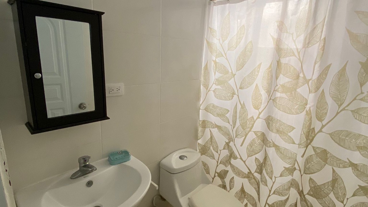 Photo of Bathroom in Veron