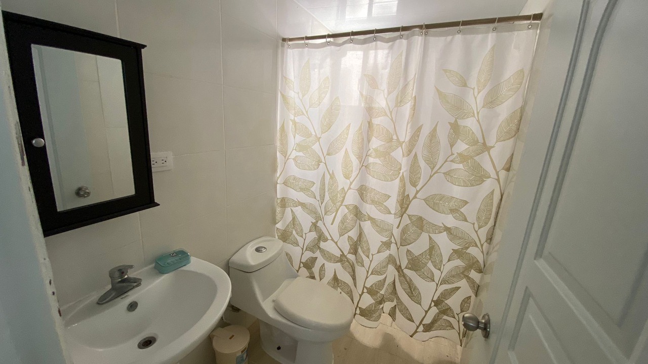 Photo of Bathroom in Veron