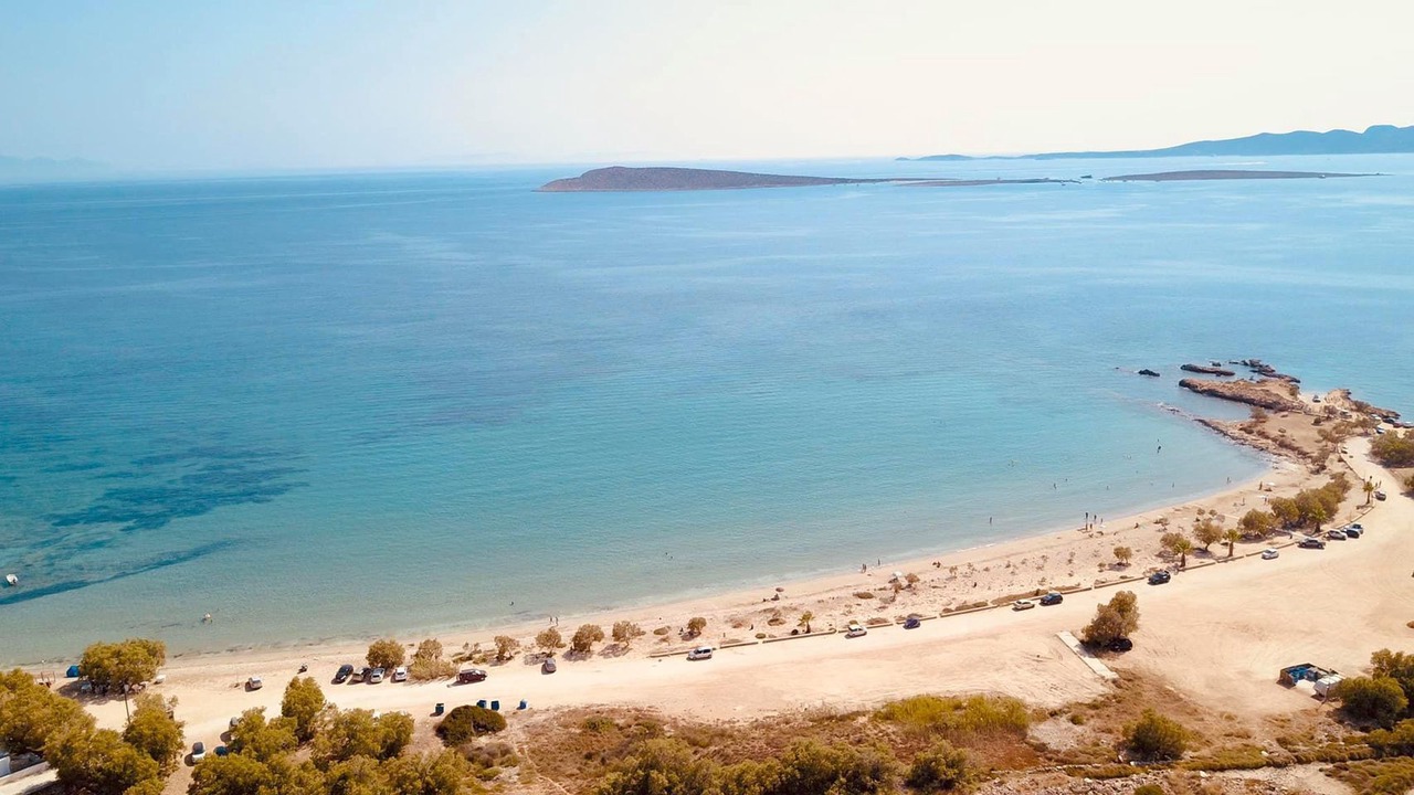 Photo of Others in Aliki