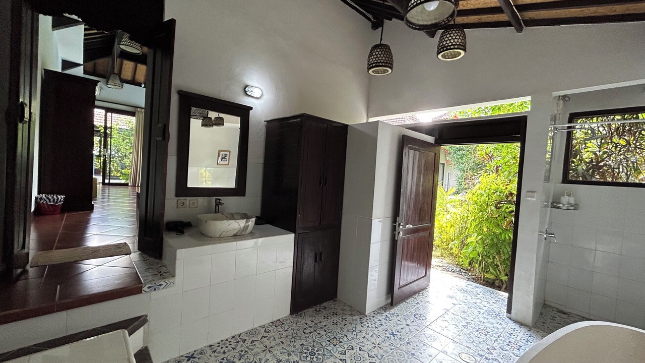 Photo of Bathroom in Lodtunduh