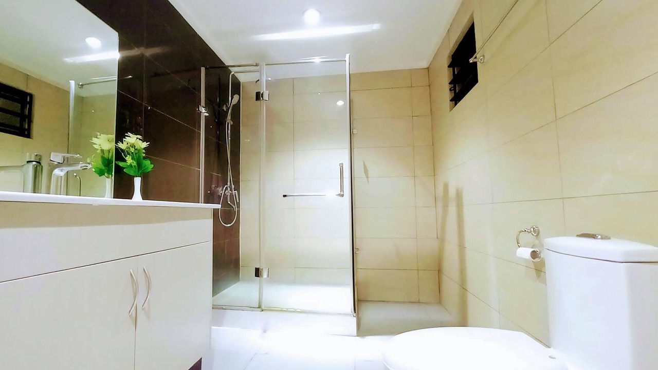 Photo of Bathroom in Wailoloa