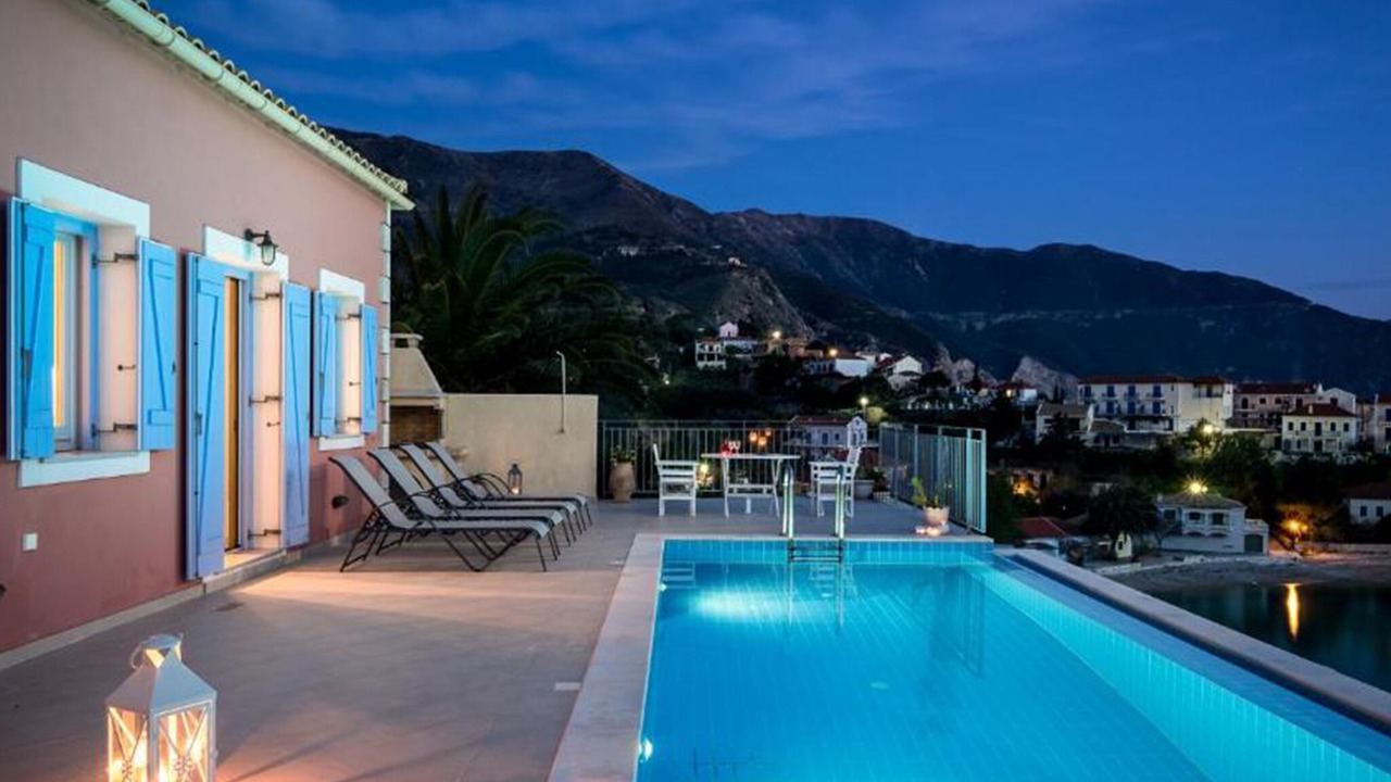 Photo of Outdoor in Frourion