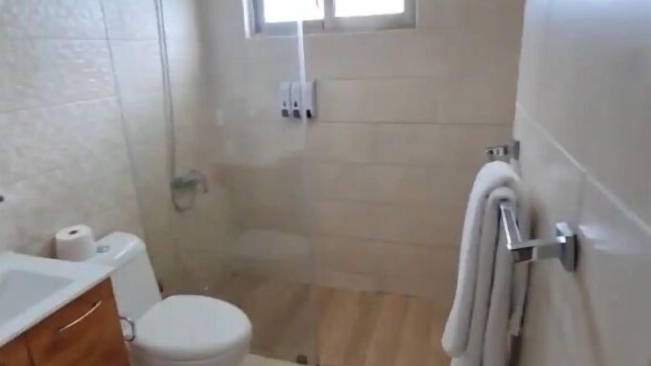 Photo of Bathroom in Evaristo Morales