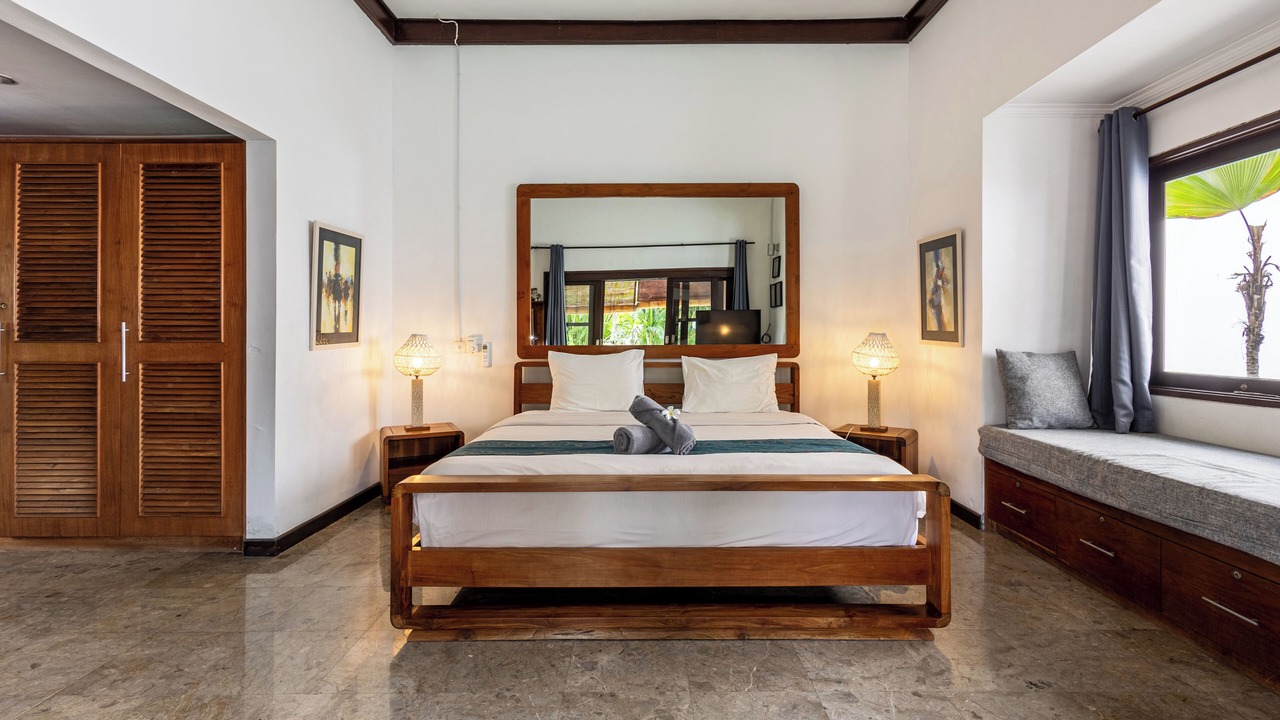 Photo of Bedroom in Drupadi