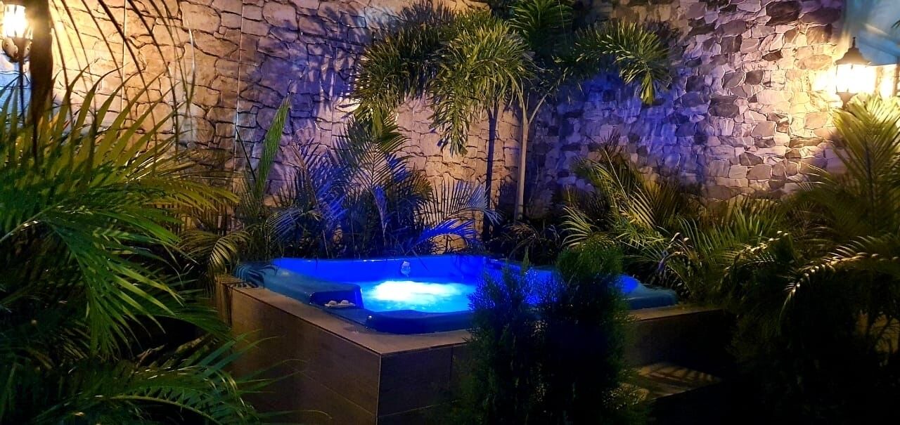 Photo of Outdoor in Veron