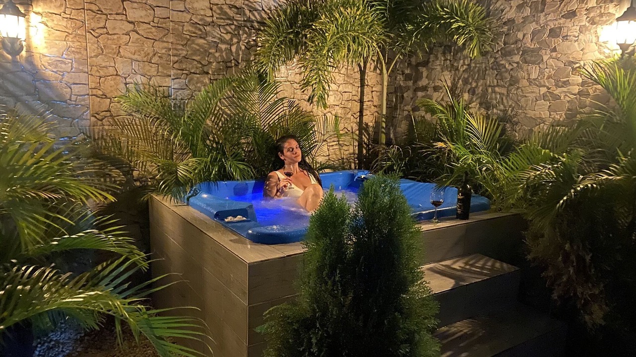 Photo of Outdoor in Veron
