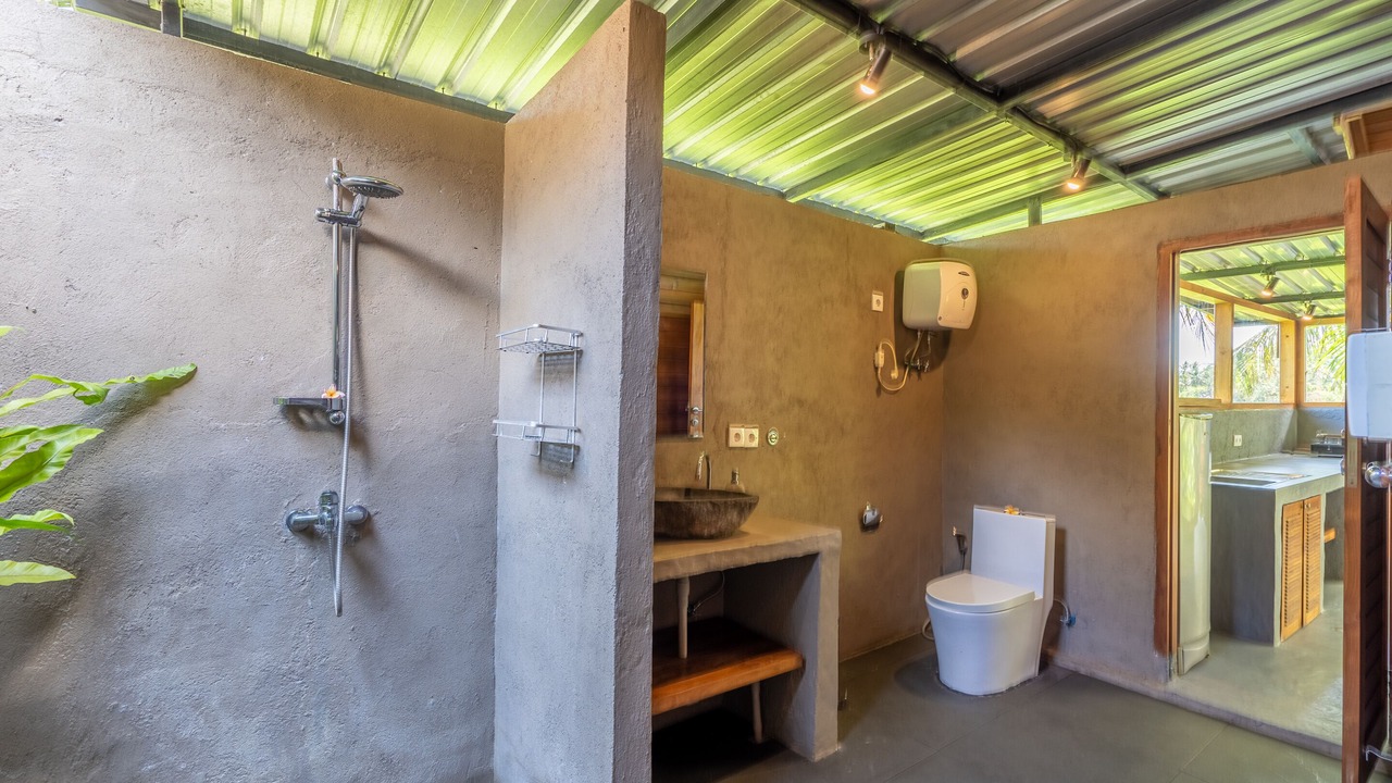 Photo of Bathroom in Manggis