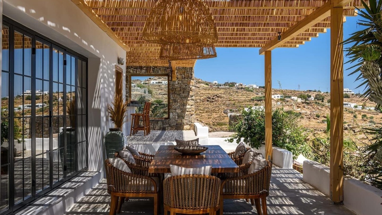 Photo of Outdoor in Plintri