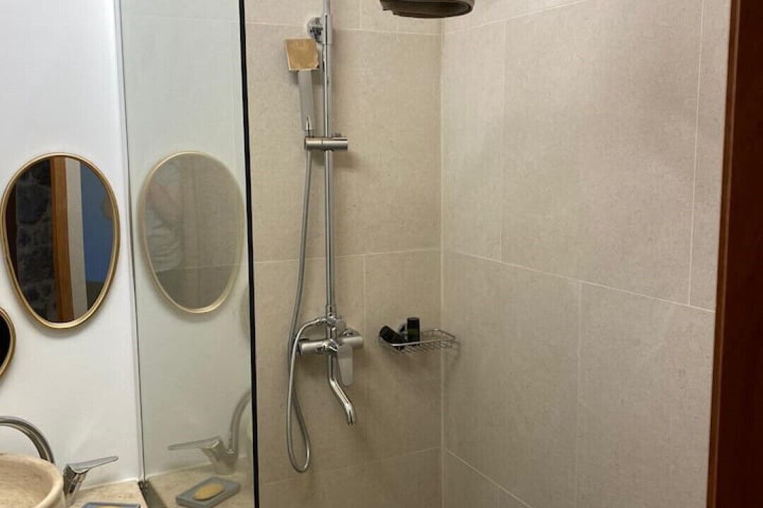 Photo of Bathroom in Mirthios