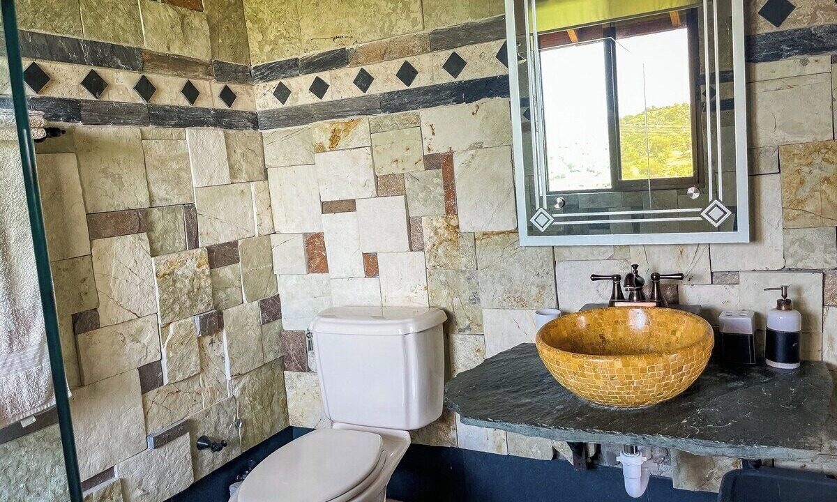 Photo of Bathroom in Santiago Province