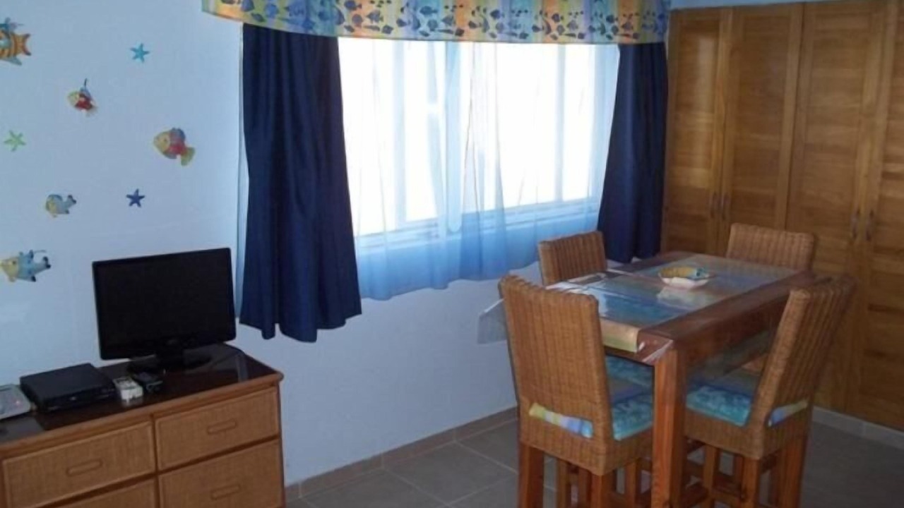 Photo of Others in Dominicus