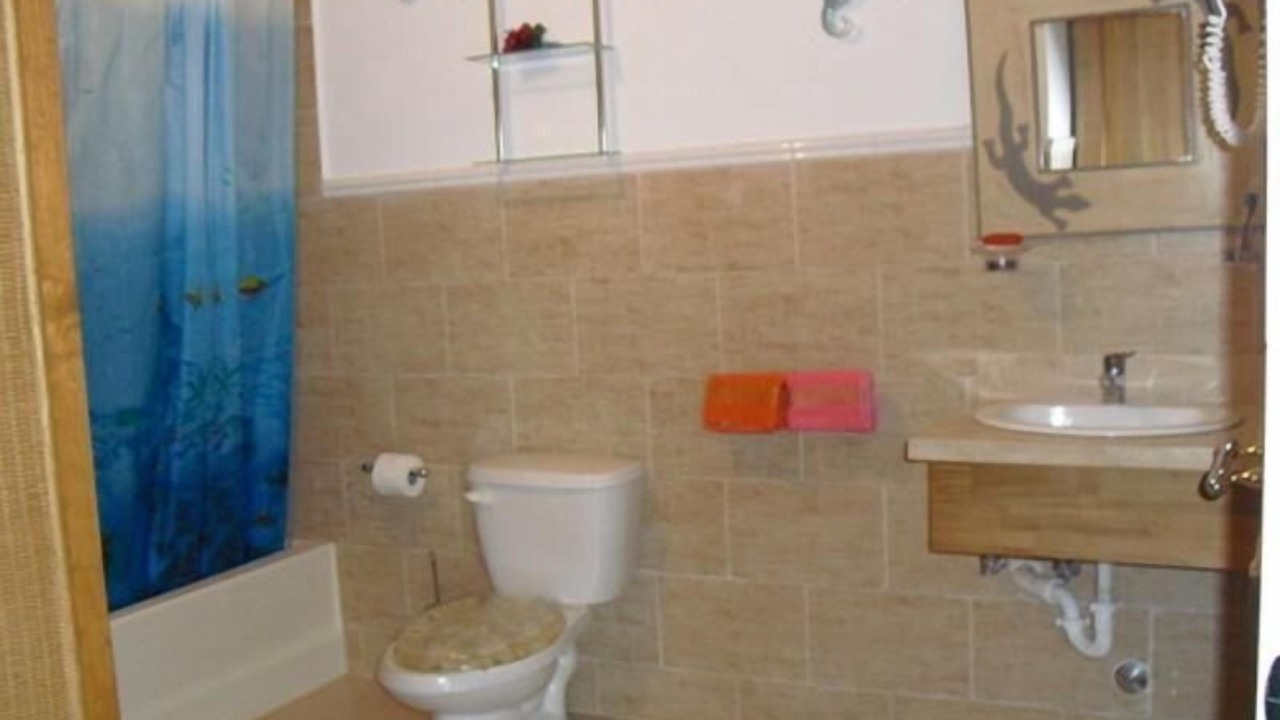 Photo of Bathroom in Dominicus