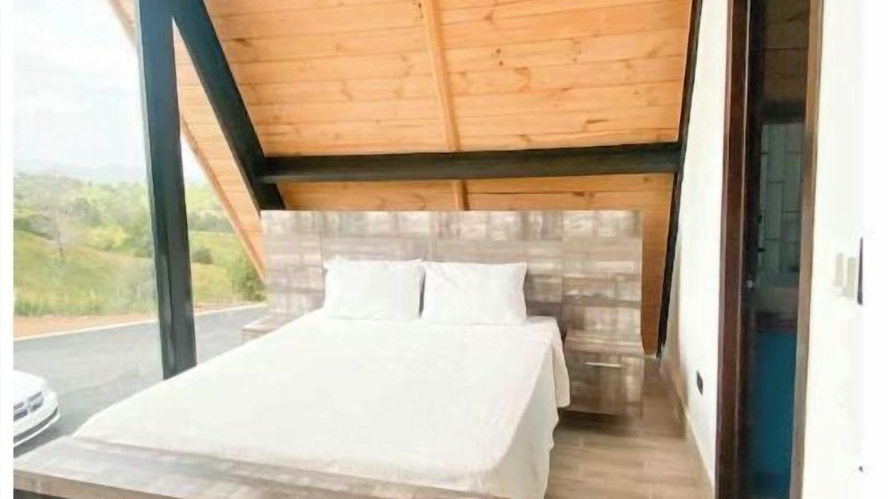 Photo of Bedroom in Pedro Brand
