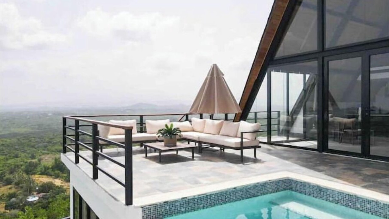 Photo of Outdoor in Pedro Brand