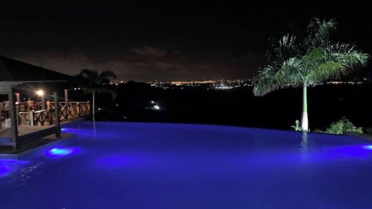 Photo of Outdoor in Pedro Brand