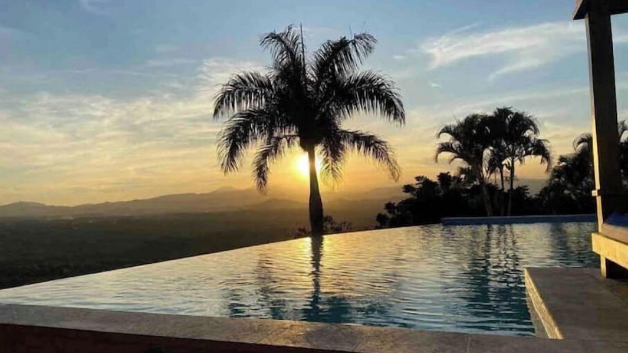Photo of Outdoor in Pedro Brand