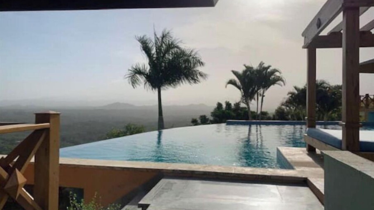 Photo of Outdoor in Pedro Brand