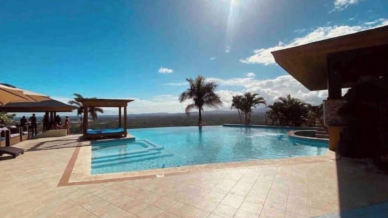 Photo of Outdoor in Pedro Brand