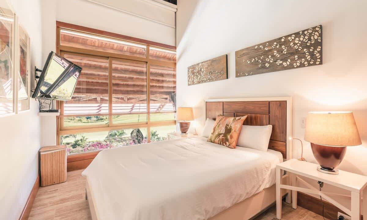 Photo of Bedroom in Los Altos