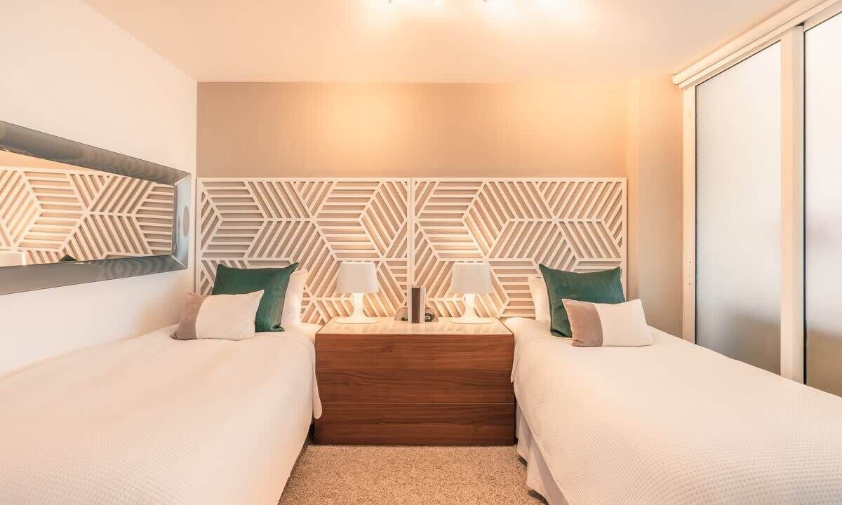 Photo of Bedroom in Los Altos
