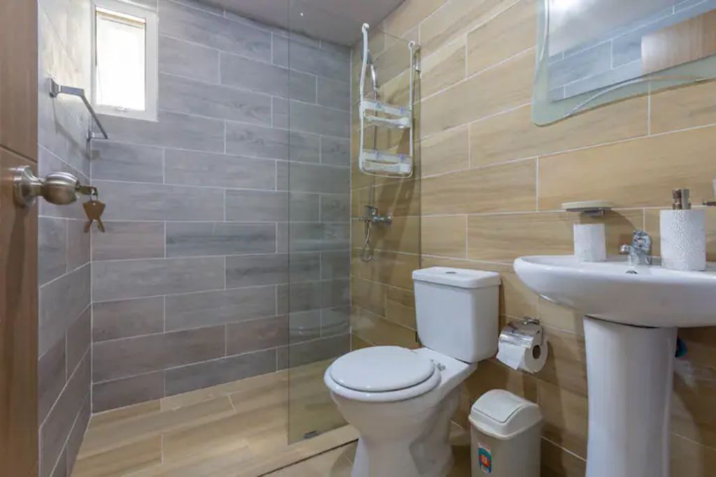 Photo of Bathroom in Punal