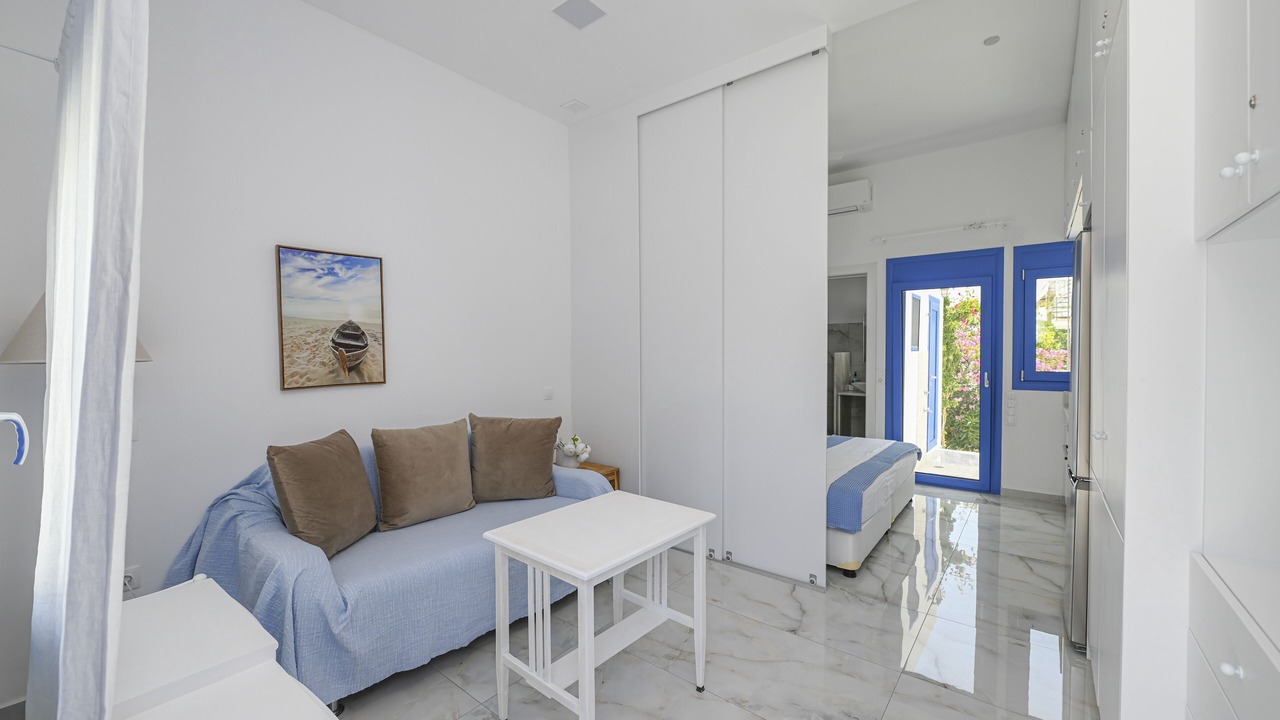 Photo of Livingroom in Tinos Town