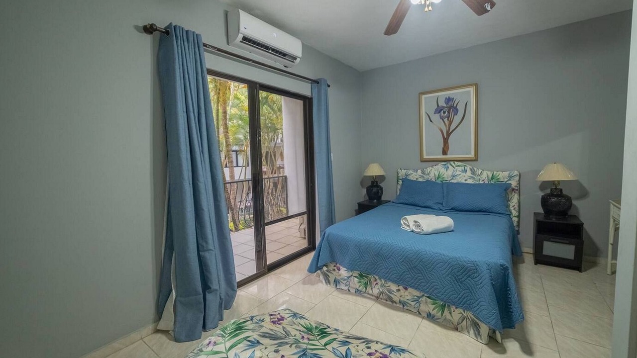 Photo of Bedroom in ProCab
