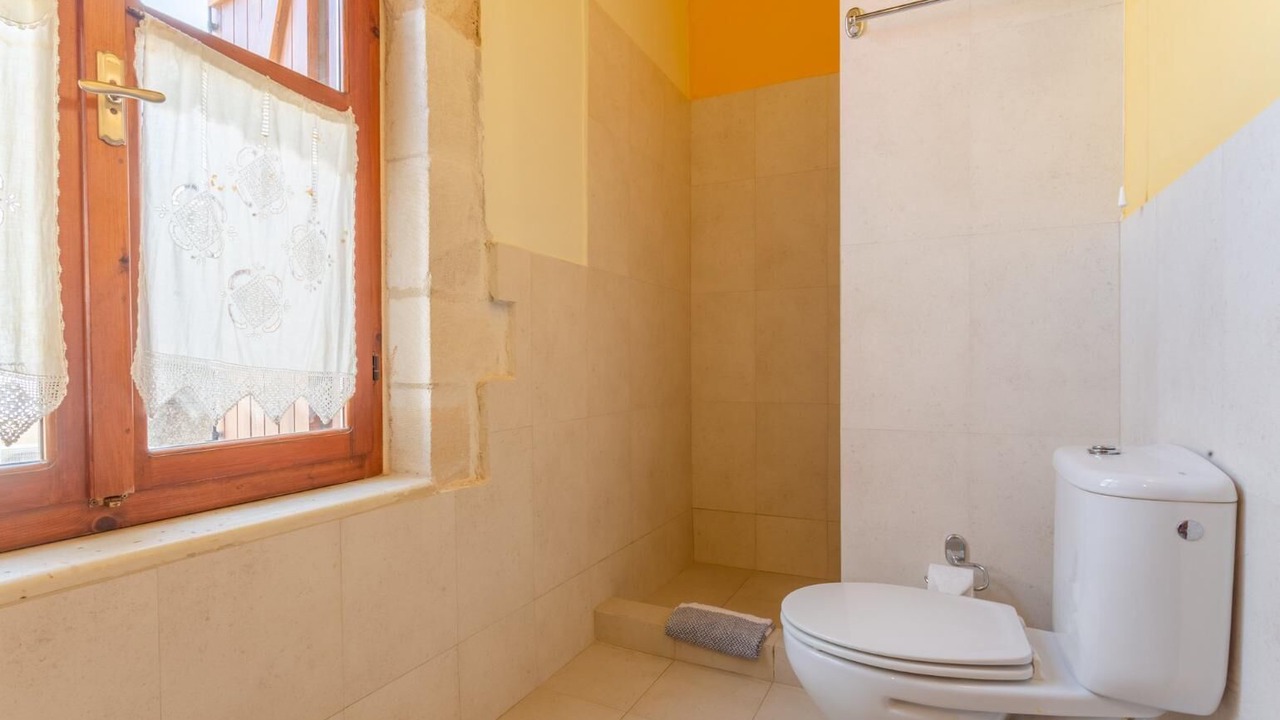 Photo of Bathroom in Monopari
