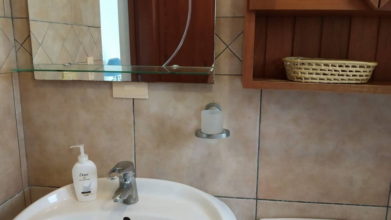 Photo of Bathroom in ProCab
