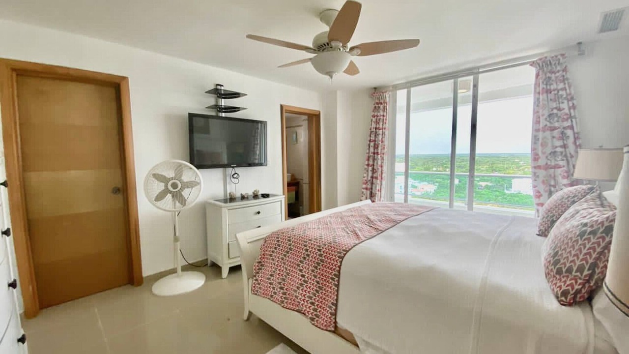 Photo of Bedroom in Villas Del Mar