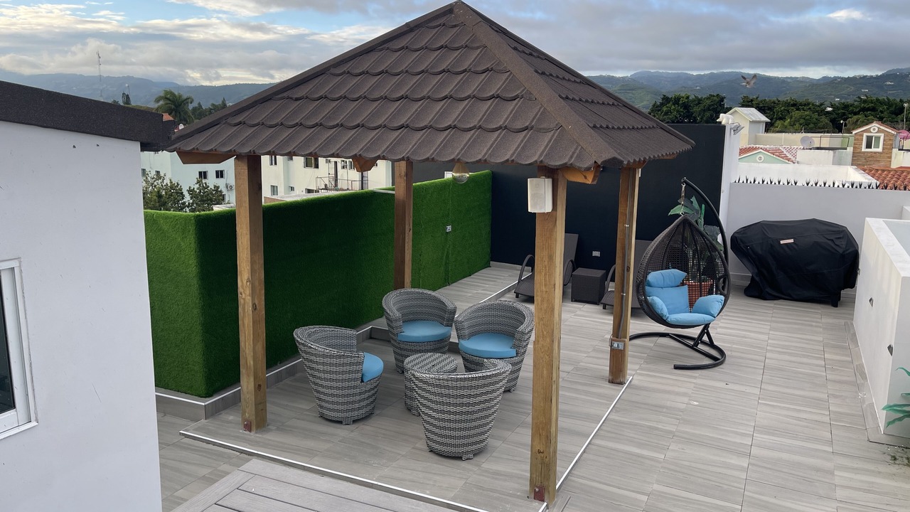 Photo of Patio Balcony in Llanos de Gurabo I