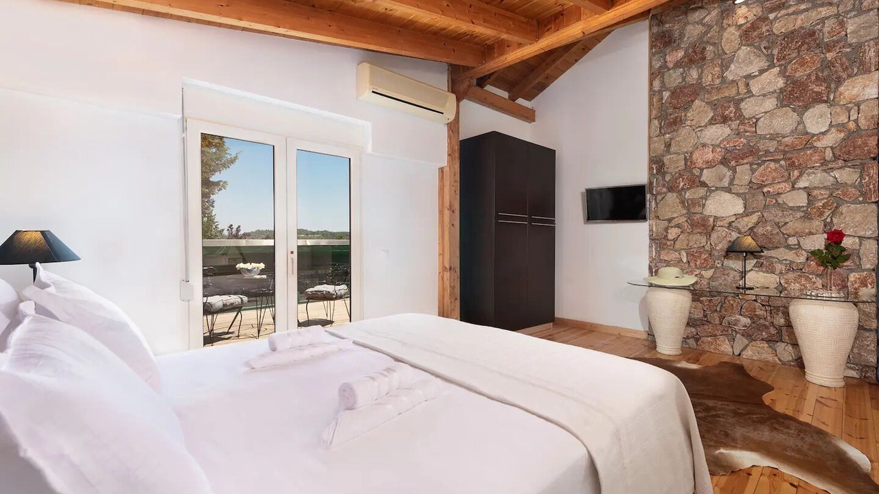 Photo of Bedroom in Kamiros