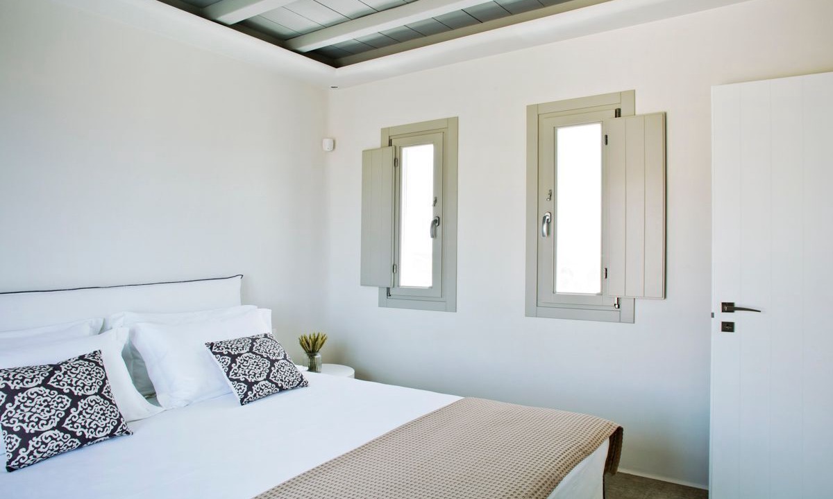 Photo of Bedroom in Tourlos