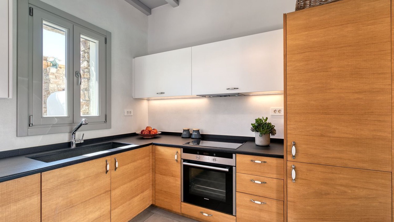 Photo of Kitchen in Tourlos