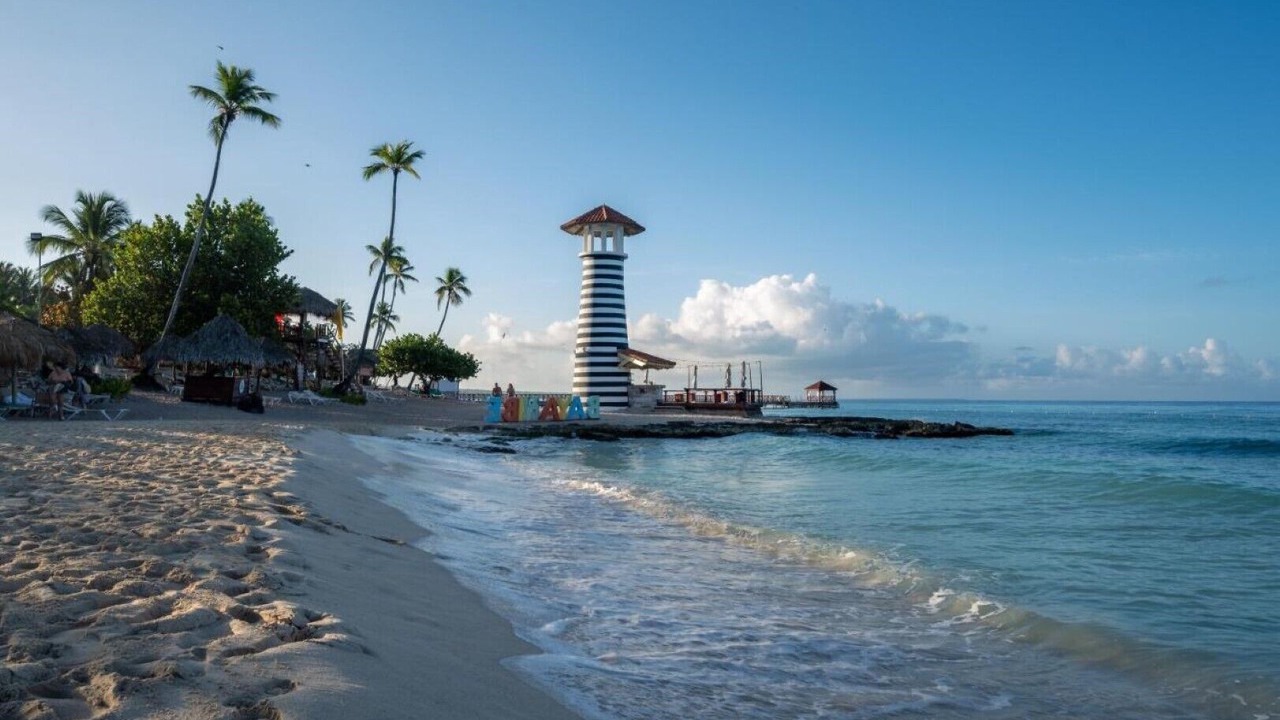 Photo of Others in Dominicus