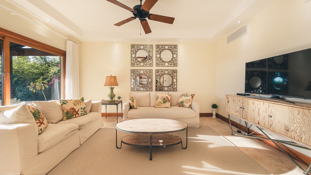 Photo of Livingroom in Puerto Bahia