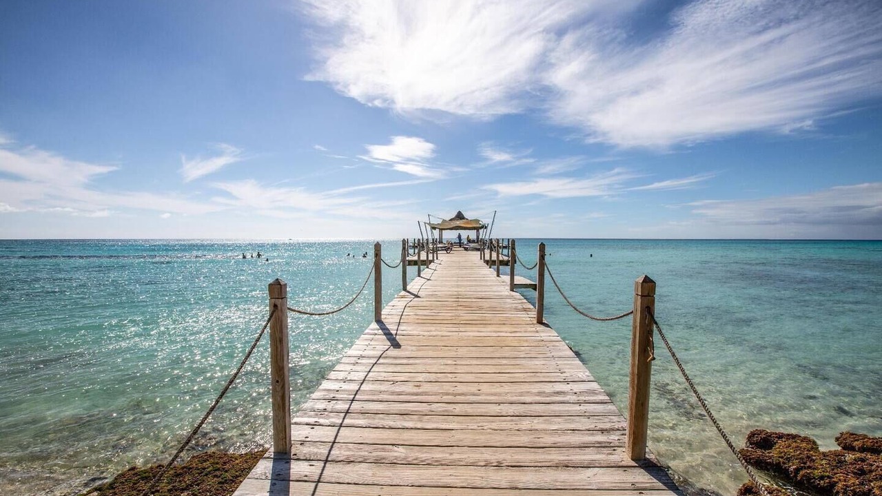 Photo of Others in Dominicus