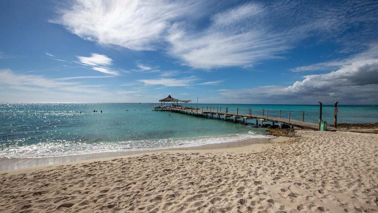 Photo of Others in Dominicus