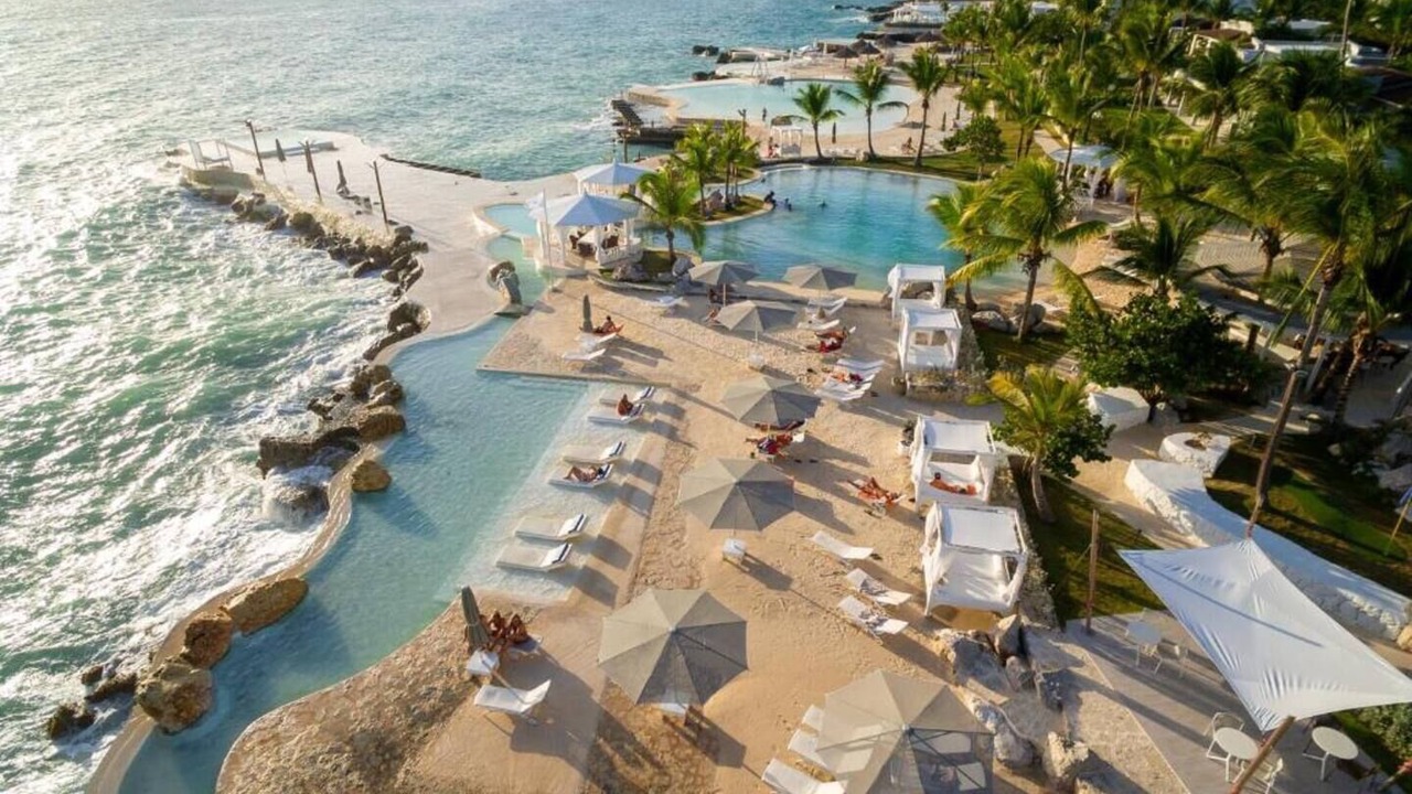 Photo of Others in Dominicus