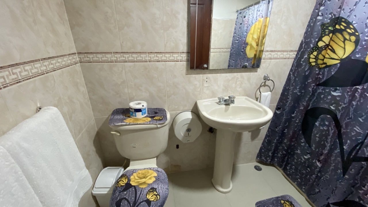 Photo of Bathroom in Guaricano