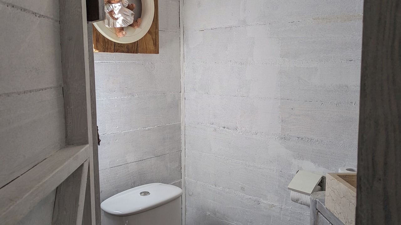 Photo of Bathroom in Punaauia