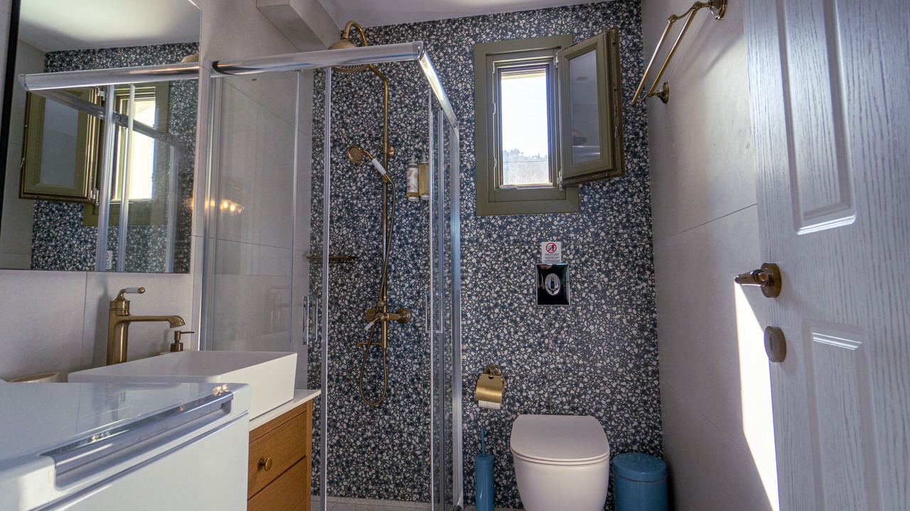 Photo of Bathroom in Lagoudi Zia