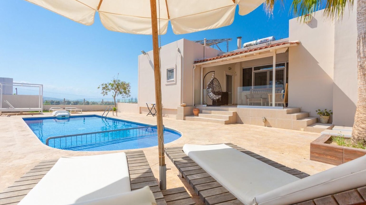 Photo of Outdoor in Adelianos Kampos