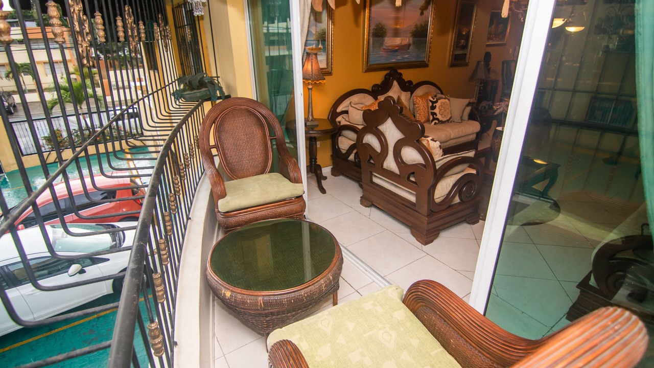 Photo of Patio Balcony in Alma Rosa