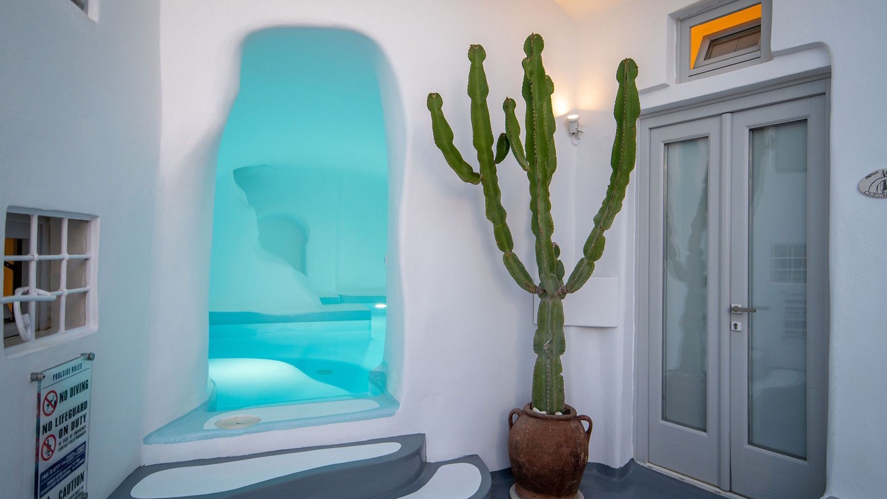 Photo of Outdoor in Fira
