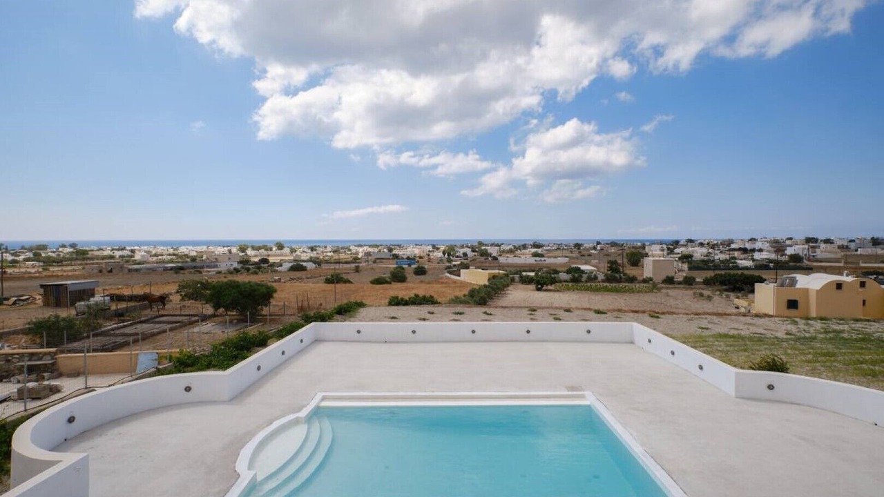 Photo of Outdoor in Perivolos