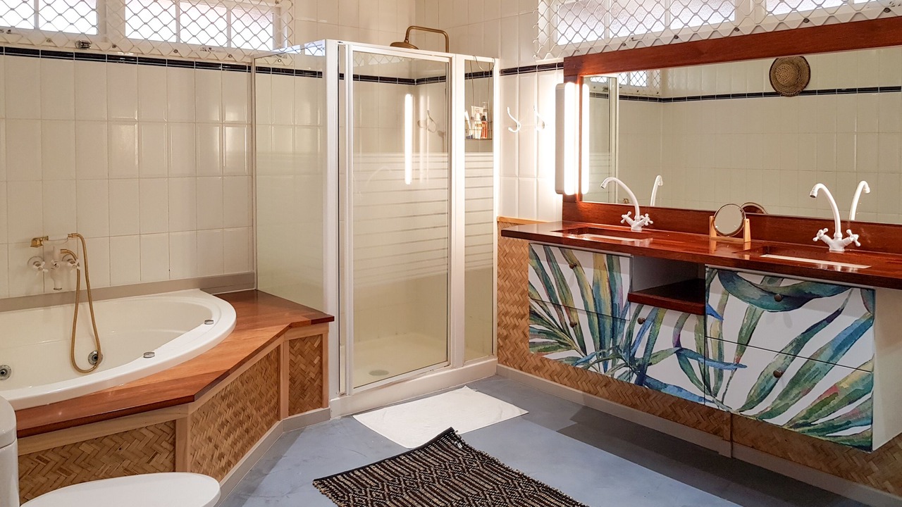 Photo of Bathroom in Maharepa