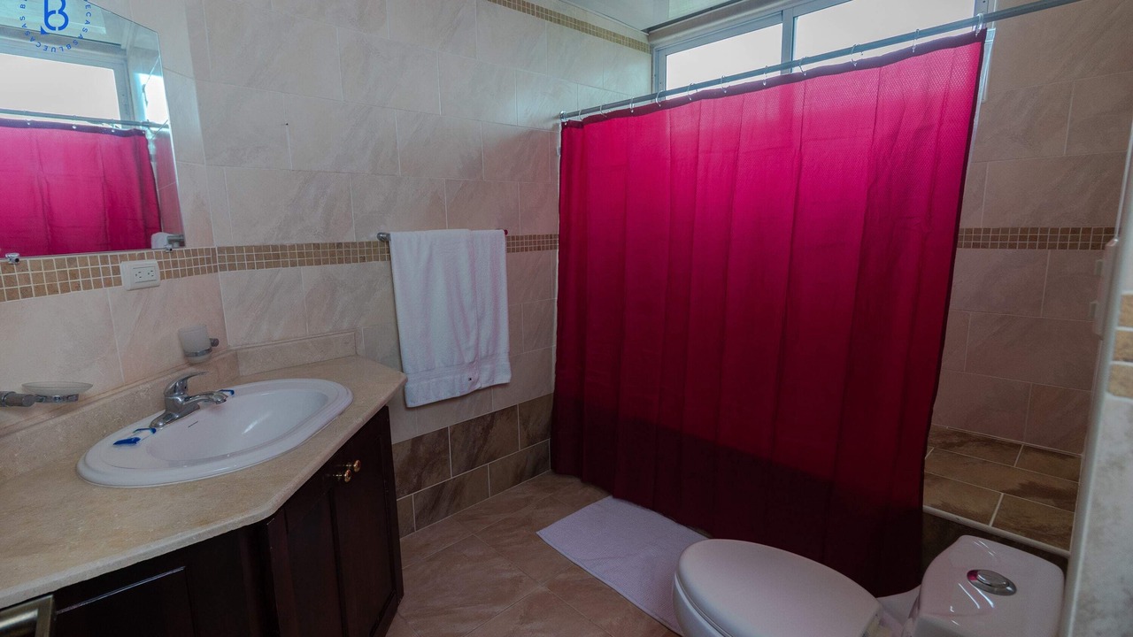 Photo of Bathroom in Santiago Province