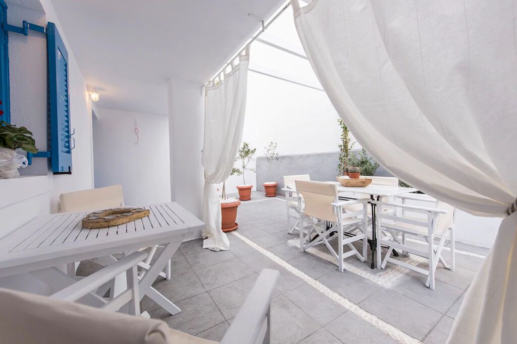 Photo of Outdoor in Fira